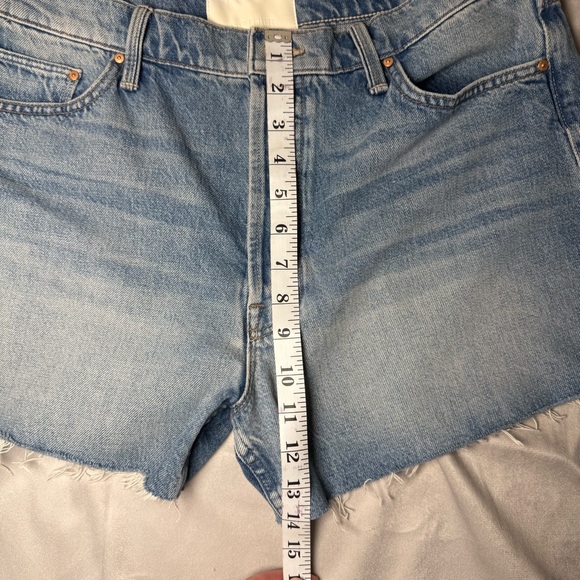 NWOT MOTHER The Skipper Short N Long Fray Shorts (Leap at the Chance), Size: 32 - Picture 13 of 13
